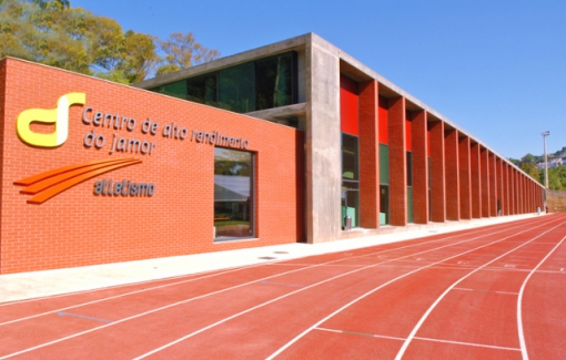 PISTA DE ATLETISMO N. 2  INTERRUPO DE ATIVIDADES